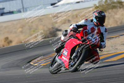 media/Dec-18-2022-SoCal Trackdays (Sun) [[8099a50955]]/Turn 4 (1pm)/